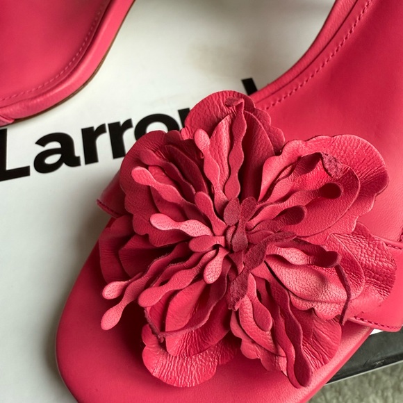 NIB Larroude Pink Hibiscus Slingback Heels - Picture 4 of 10